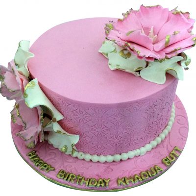 pink flowers cake